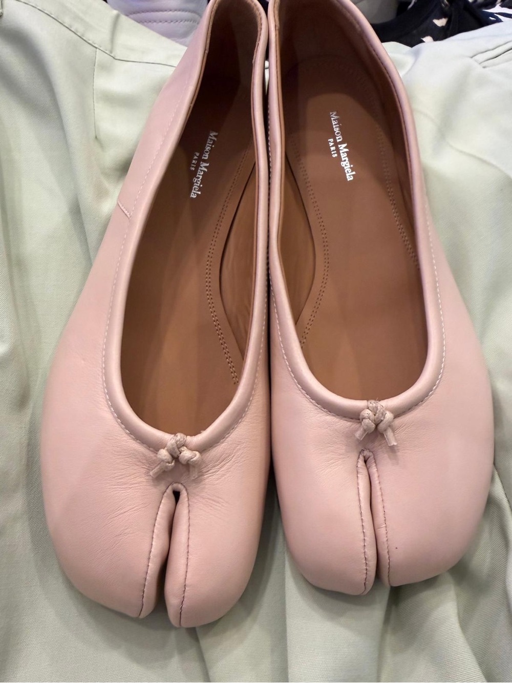 Maison Martin Margiela Pale Pink Tabi Ballet Flats - Picture 2 of 8